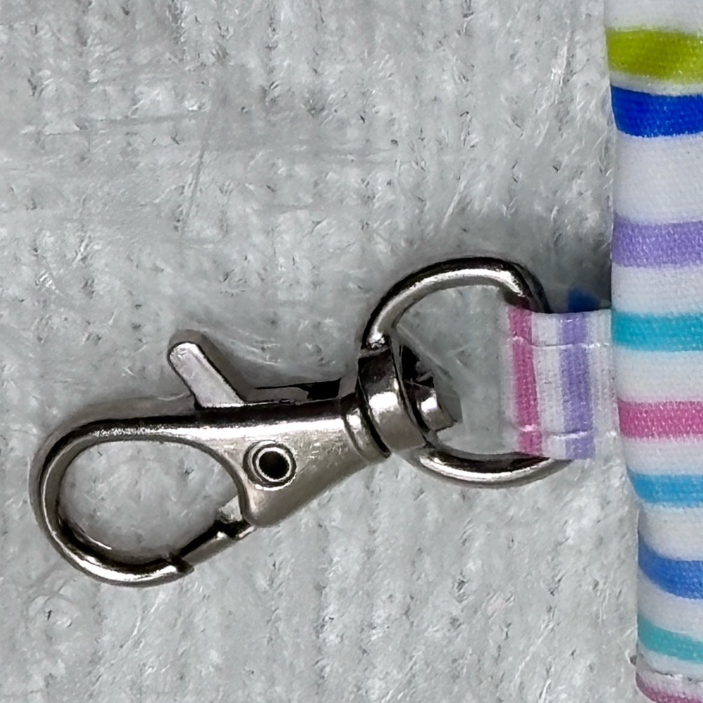 Scout Striped Pouch with Blue Label - Picture 3 of 4